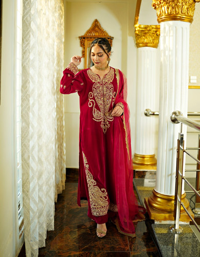 Dieses schöne teilige kleid - 3,
