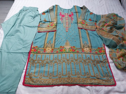 Rasen shalwar kameez - l,