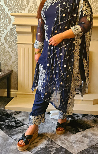 Pakistanisches designer - pakistanisches,
